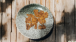 川貝杞子鱷魚肉薄脆 Crocodile with ChunBei and Organic Goji Berries Chips